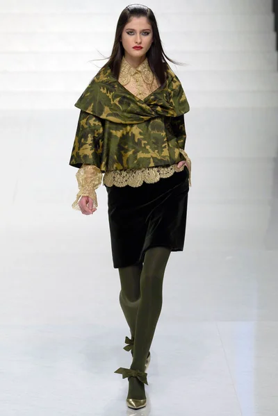 Look 29